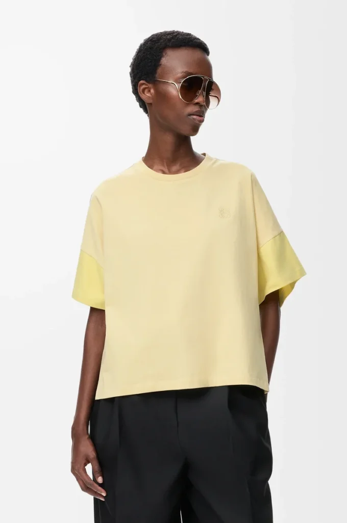 Boxy fit T-shirt in cotton and silk Pale Grey/Light Citrine Boxy fit T-shirt in cotton and silk Pale Grey/Light Citrine