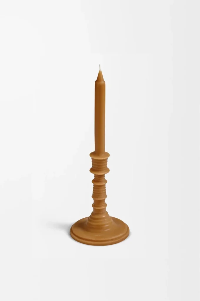 Bronze beeswax candleholder Amber Bronze beeswax candleholder Amber