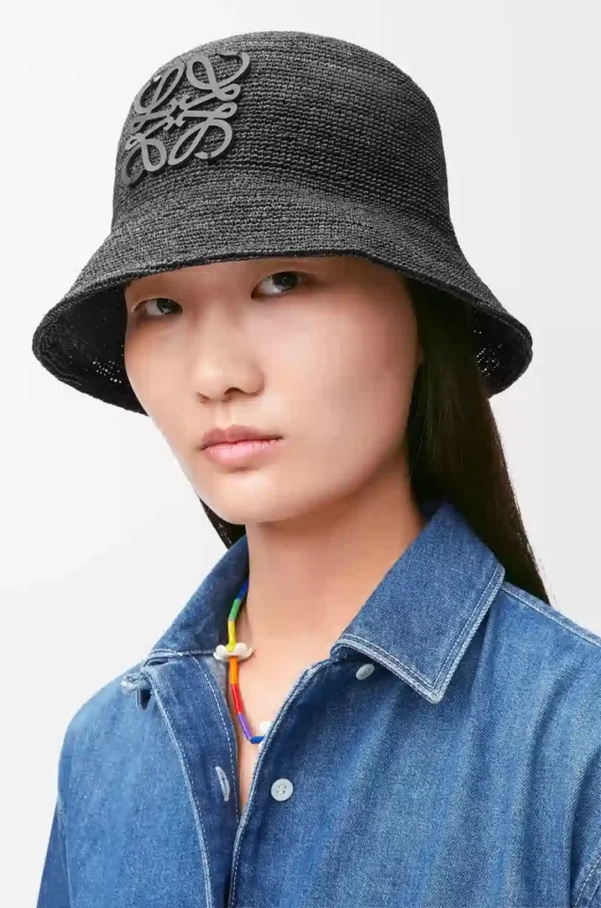 Bucket hat in raffia and calfskin Black