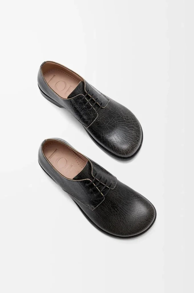 Campo derby in cracked calfskin Black/Cream Campo derby in cracked calfskin Black/Cream
