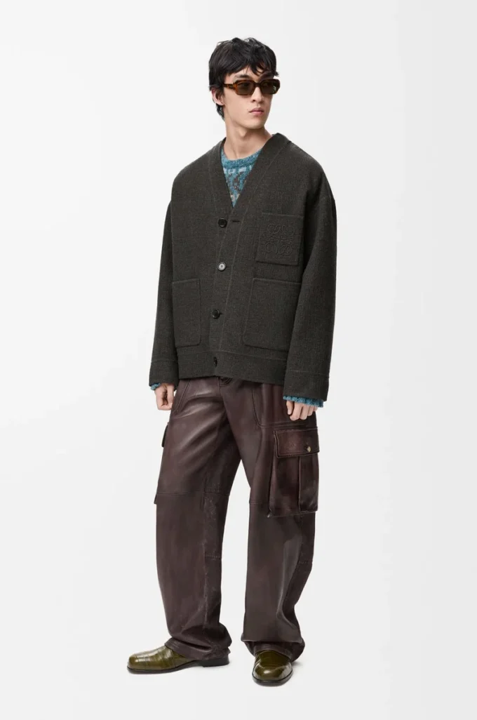 Cardigan in wool and silk Khaki Brown/Blue Cardigan in wool and silk Khaki Brown/Blue