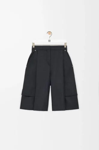 Cargo shorts in wool Dark Grey