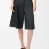 Cargo shorts in wool Dark Grey Cargo shorts in wool Dark Grey