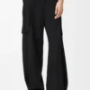 Cargo trousers in wool Black Cargo trousers in wool Black