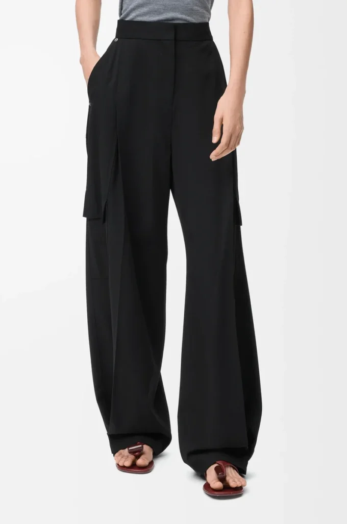 Cargo trousers in wool Black Cargo trousers in wool Black