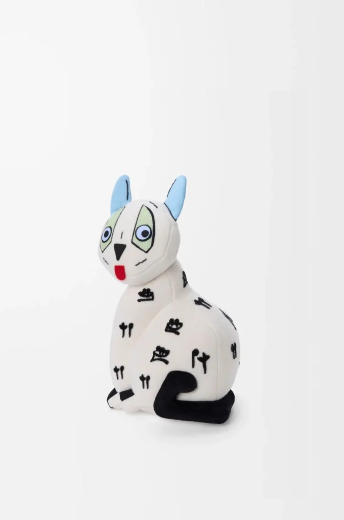 Cat stuffed toy in cotton velvet Soft White Cat stuffed toy in cotton velvet Soft White