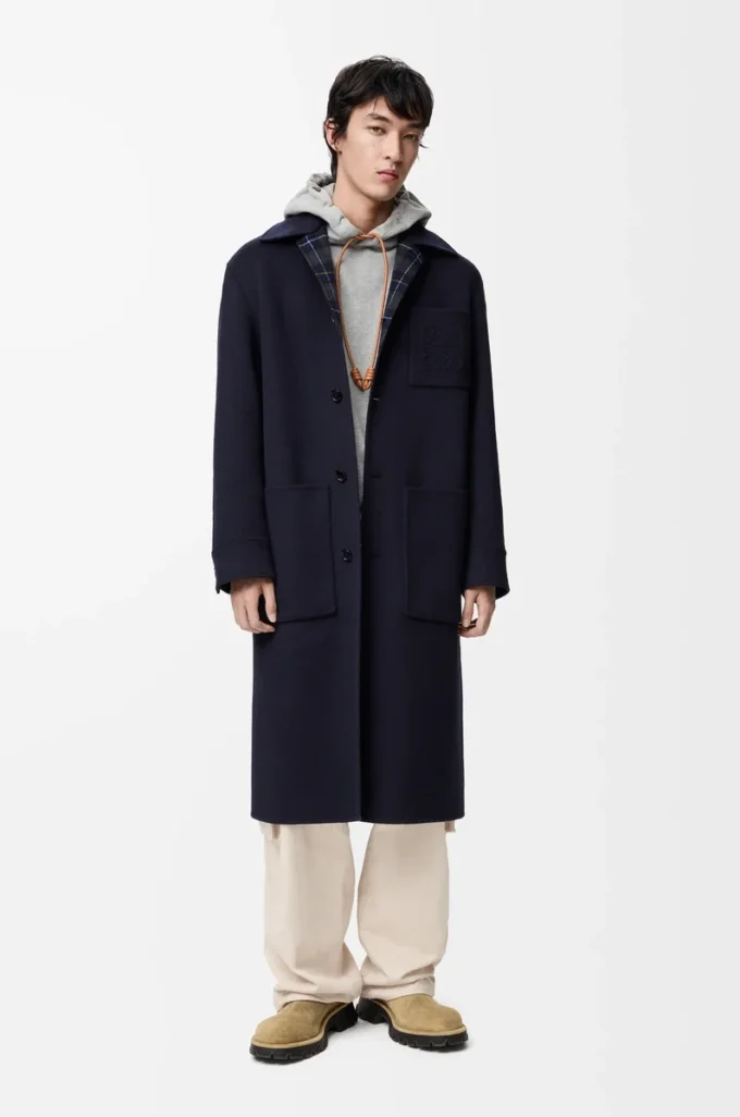 Coat in wool and cashmere Navy/Grey Coat in wool and cashmere Navy/Grey