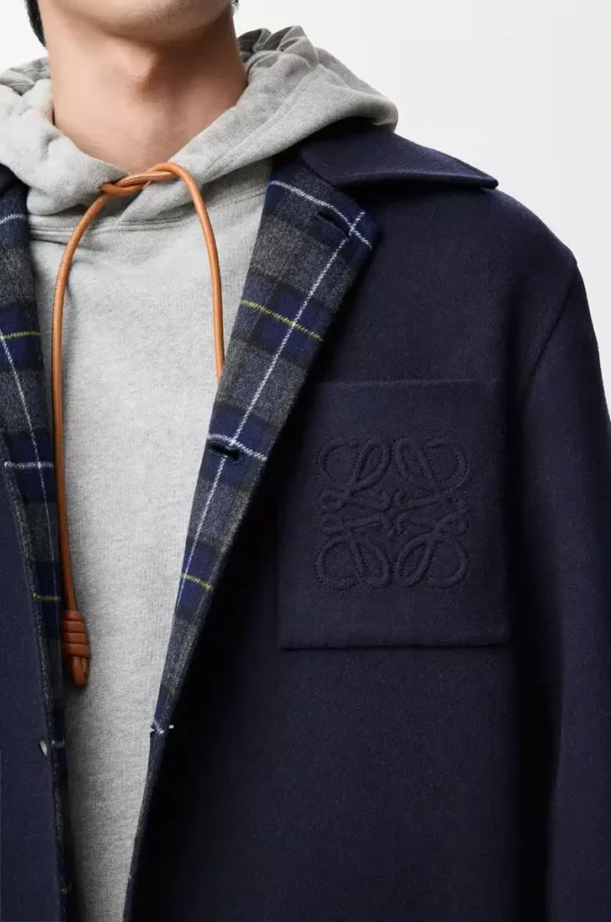 Coat in wool and cashmere Navy/Grey Coat in wool and cashmere Navy/Grey