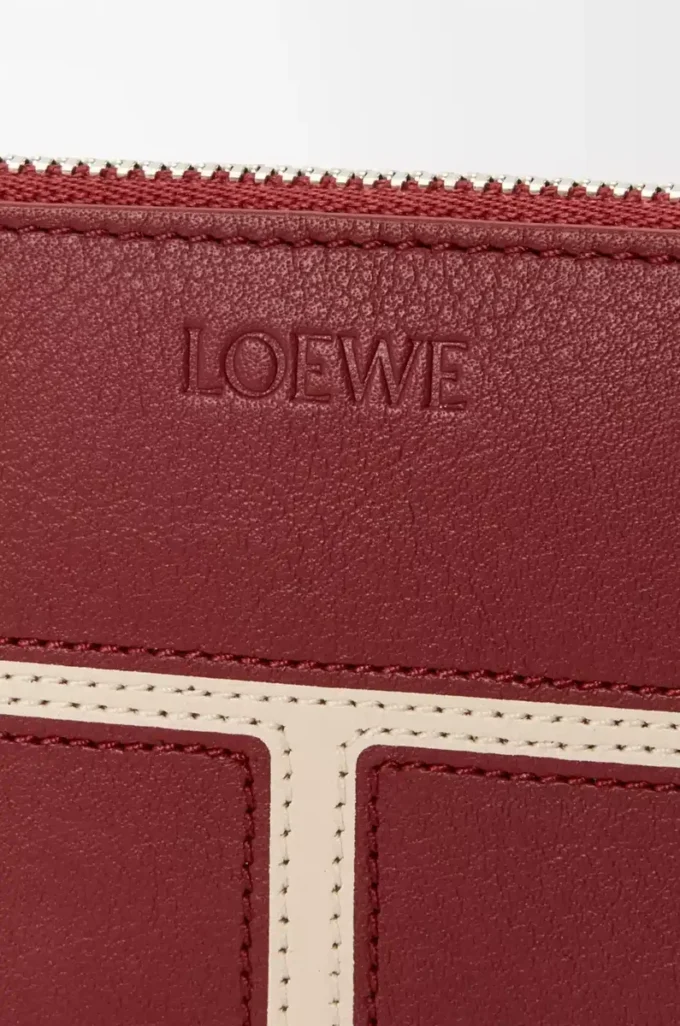 Coin cardholder in classic calfskin Burnt Red Coin cardholder in classic calfskin Burnt Red