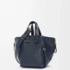 Compact Hammock bag in soft grained calfskin Deep Navy Compact Hammock bag in soft grained calfskin Deep Navy