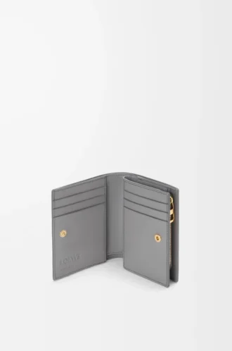 Compact Landscape wallet in nappa calfskin Sparkling Grey/Butter