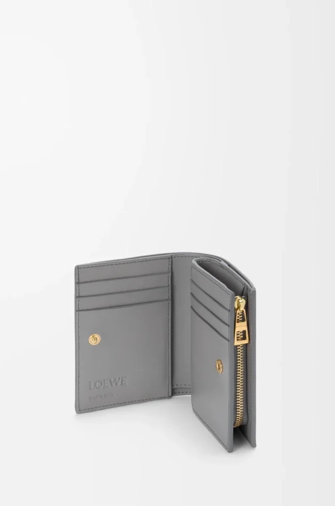Compact Landscape wallet in nappa calfskin Sparkling Grey/Butter Compact Landscape wallet in nappa calfskin Sparkling Grey/Butter