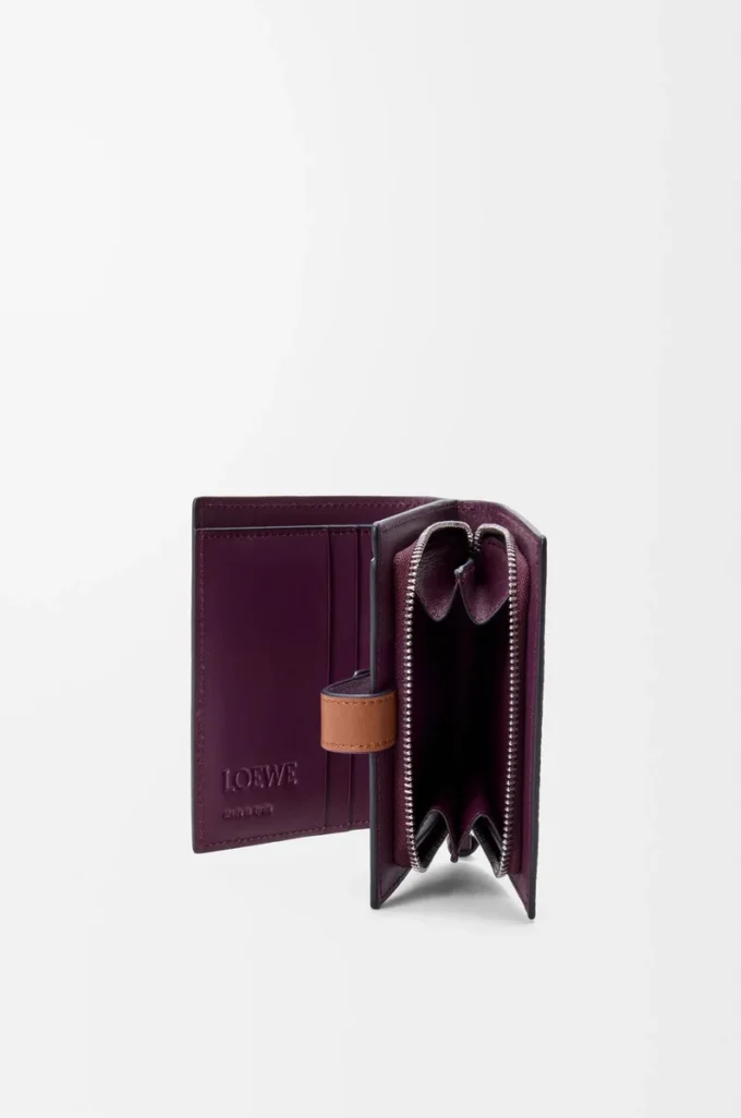 Compact zip wallet in soft grained calfskin Dirty Mauve/Squirrel Compact zip wallet in soft grained calfskin Dirty Mauve/Squirrel