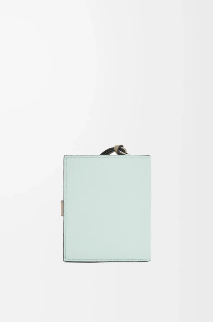 Compact zip wallet in soft grained calfskin Frozen/Clay Compact zip wallet in soft grained calfskin Frozen/Clay