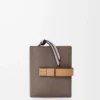 Compact zip wallet in soft grained calfskin Taupe/Gold Compact zip wallet in soft grained calfskin Taupe/Gold