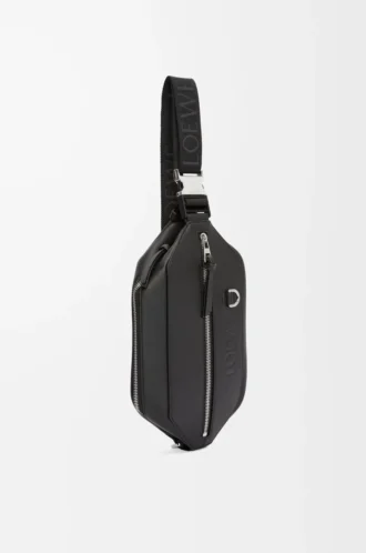 Convertible sling in classic calfskin Black
