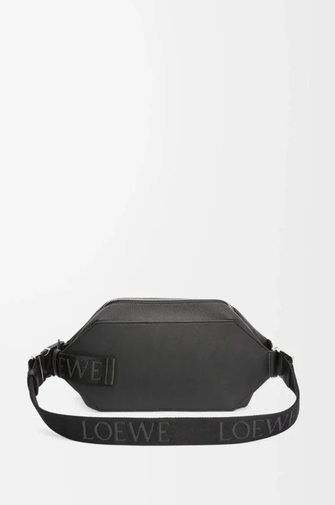Convertible sling in classic calfskin Black Convertible sling in classic calfskin Black