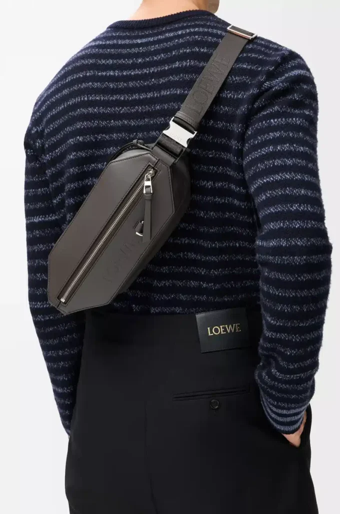 Convertible sling in classic calfskin Dark Grey Convertible sling in classic calfskin Dark Grey