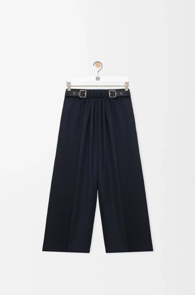 Cropped belted trousers in wool Navy Blue Cropped belted trousers in wool Navy Blue