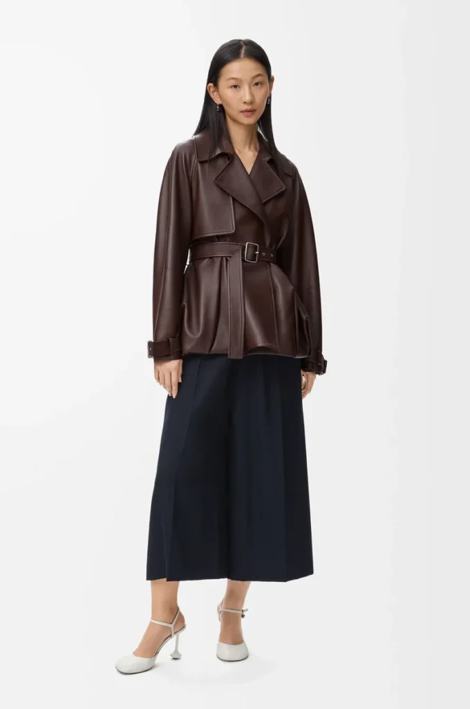 Cropped belted trousers in wool Navy Blue Cropped belted trousers in wool Navy Blue