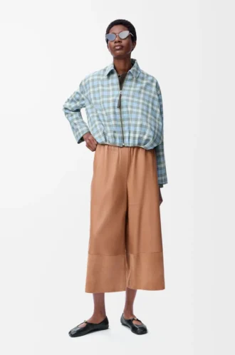 Cropped trousers in nappa lambskin and suede goatskin Toffee
