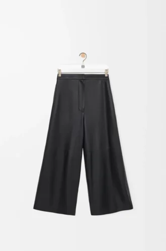 Cropped trousers in nappa lambskin Black