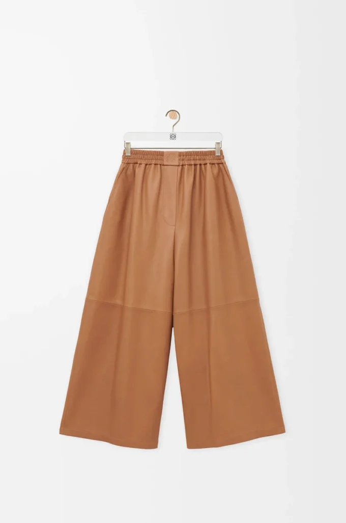 Cropped trousers in nappa lambskin Toffee