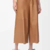Cropped trousers in nappa lambskin Toffee