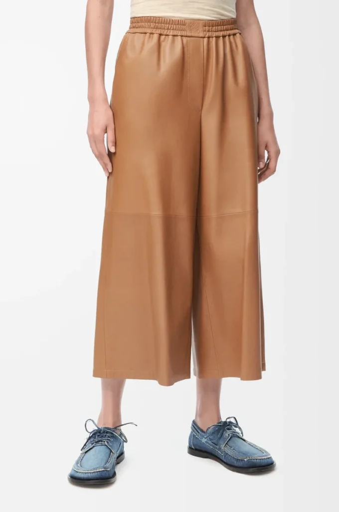 Cropped trousers in nappa lambskin Toffee