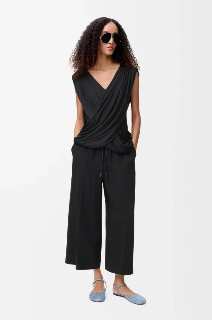 Cropped trousers in stretch viscose Black Cropped trousers in stretch viscose Black