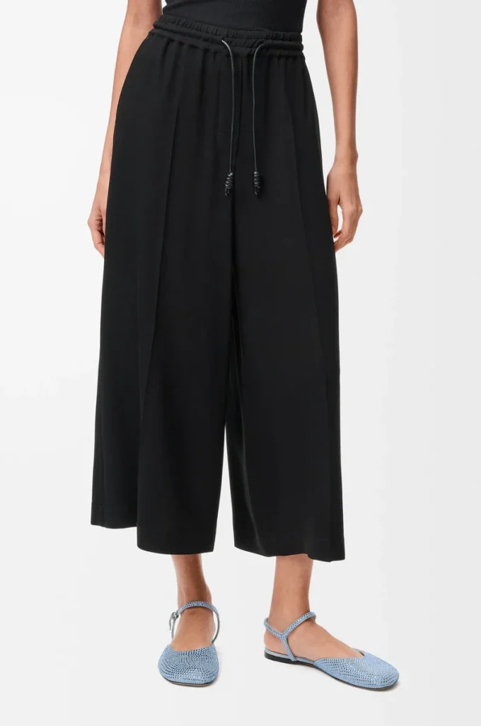 Cropped trousers in stretch viscose Black Cropped trousers in stretch viscose Black