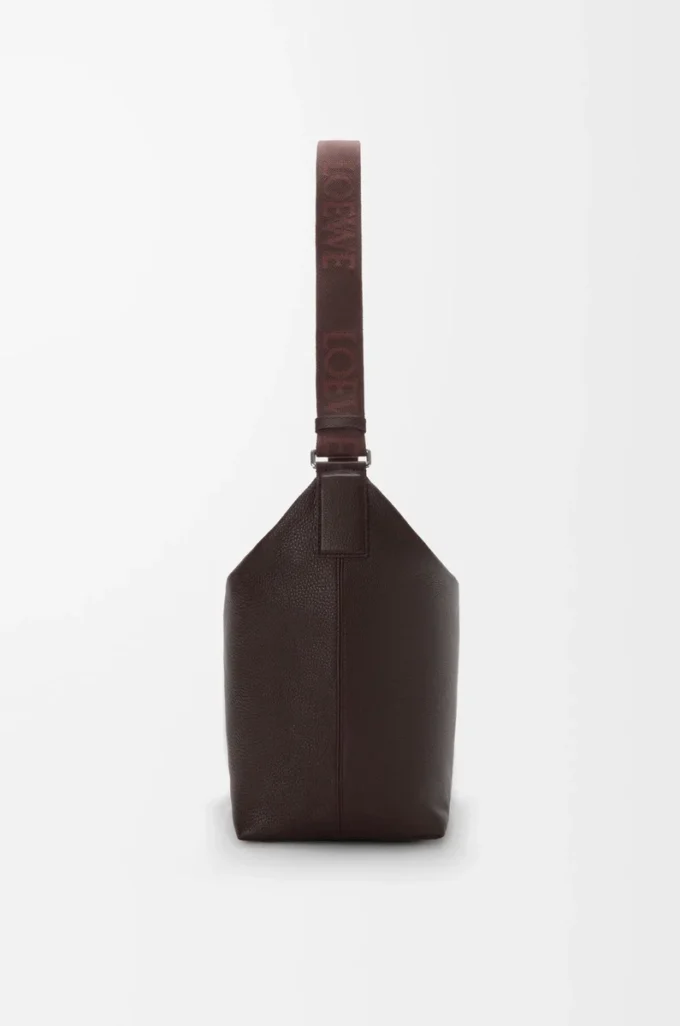 Cubi crossbody bag in supple grained calfskin Oxblood Cubi crossbody bag in supple grained calfskin Oxblood