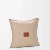 Cushion in wool and cashmere Beige/Ecru Cushion in wool and cashmere Beige/Ecru