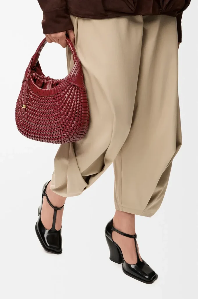 Diamond hobo bag in calfskin Cherry Diamond hobo bag in calfskin Cherry