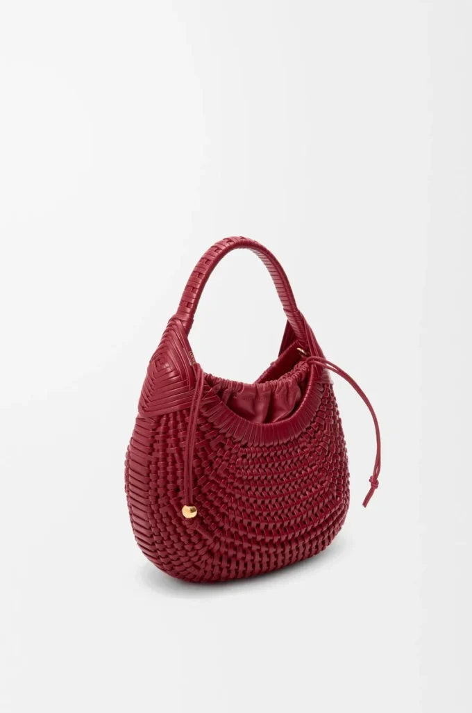 Diamond hobo bag in calfskin Cherry Diamond hobo bag in calfskin Cherry