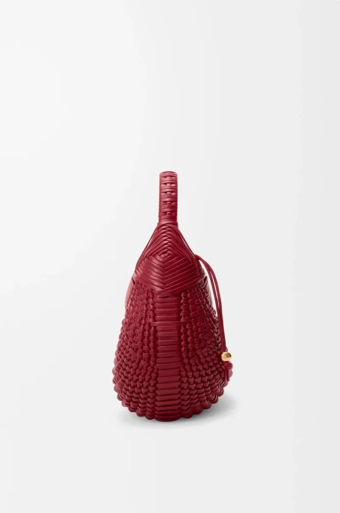 Diamond hobo bag in calfskin Cherry Diamond hobo bag in calfskin Cherry