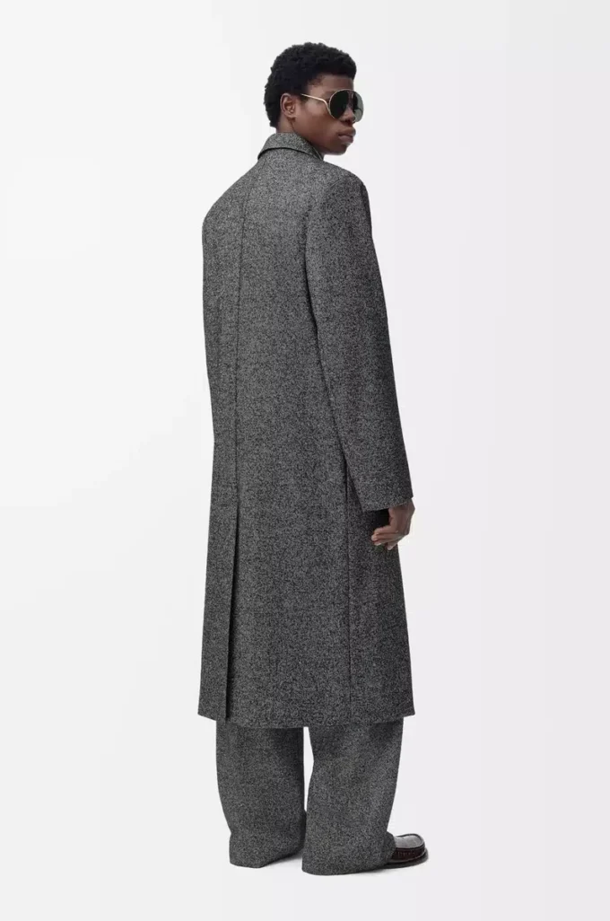Double breasted coat in wool blend Black/White Double breasted coat in wool blend Black/White