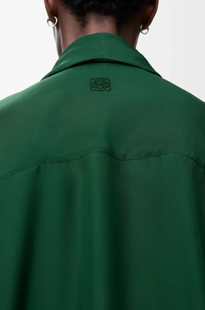 Draped shirt in silk Dark Green Draped shirt in silk Dark Green