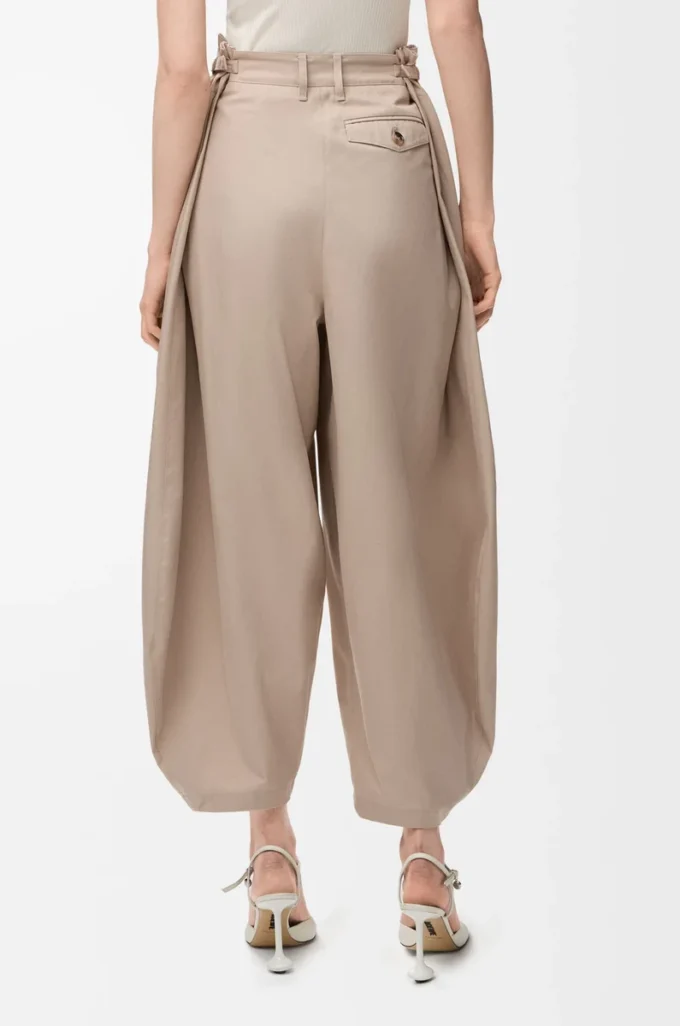 Draped trousers in cotton and silk Beige Draped trousers in cotton and silk Beige