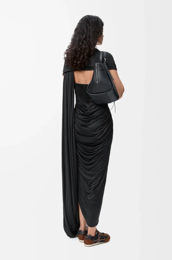 Dress in viscose Black