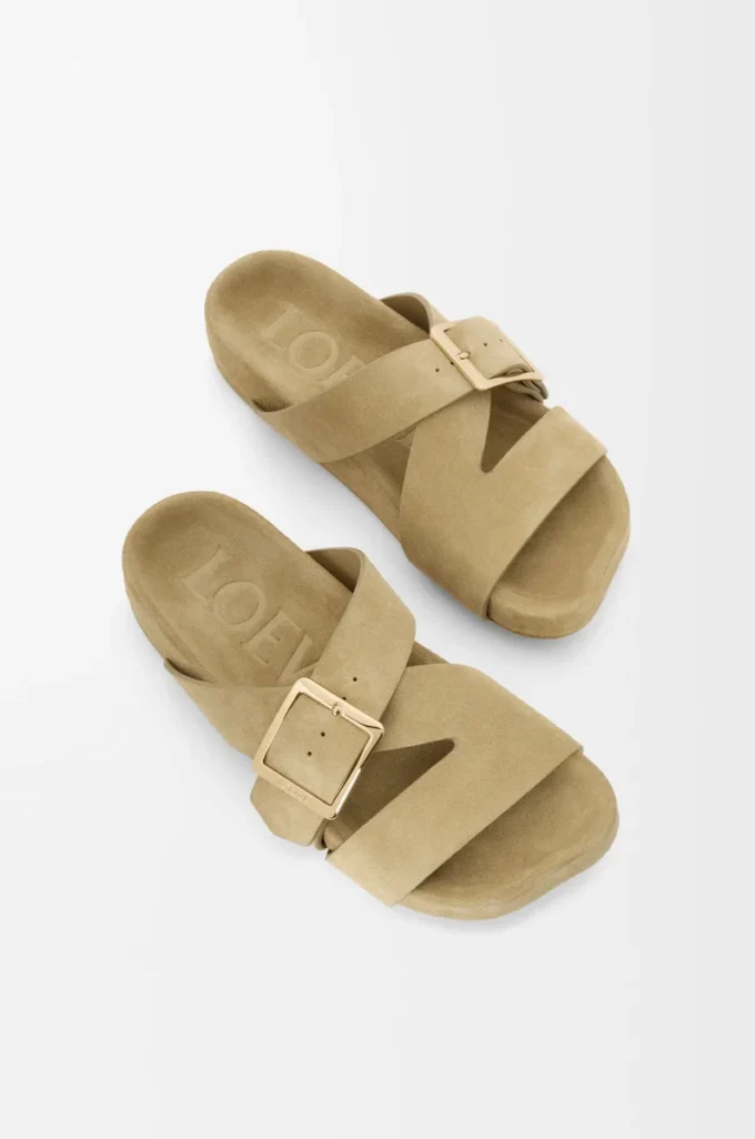 Ease Buckle slide in suede Sahara