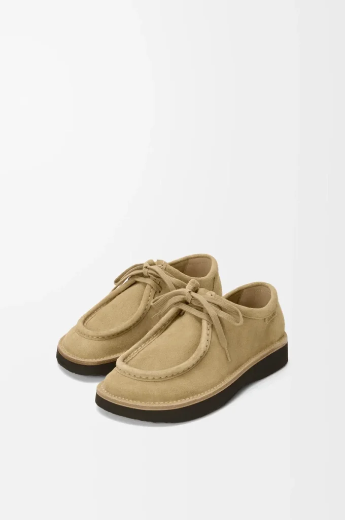 Faro lace-up in suede calfskin Sahara Faro lace-up in suede calfskin Sahara