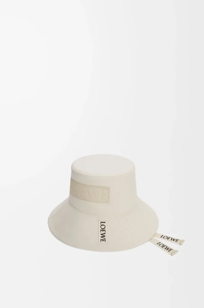 Fisherman hat in canvas Soft White Fisherman hat in canvas Soft White