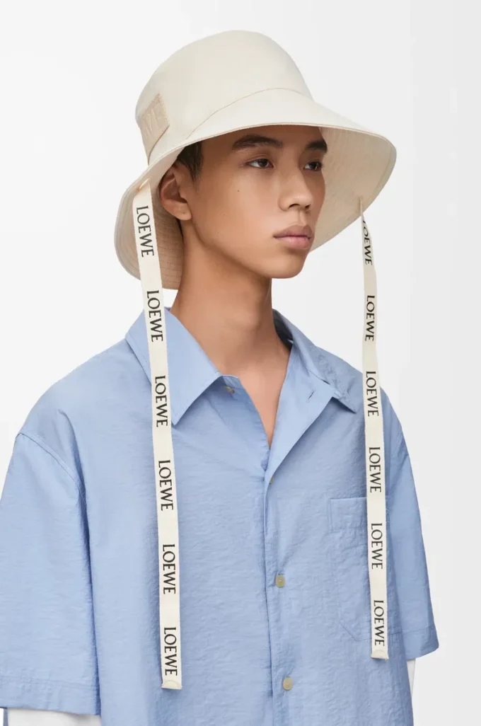 Fisherman hat in canvas Soft White Fisherman hat in canvas Soft White