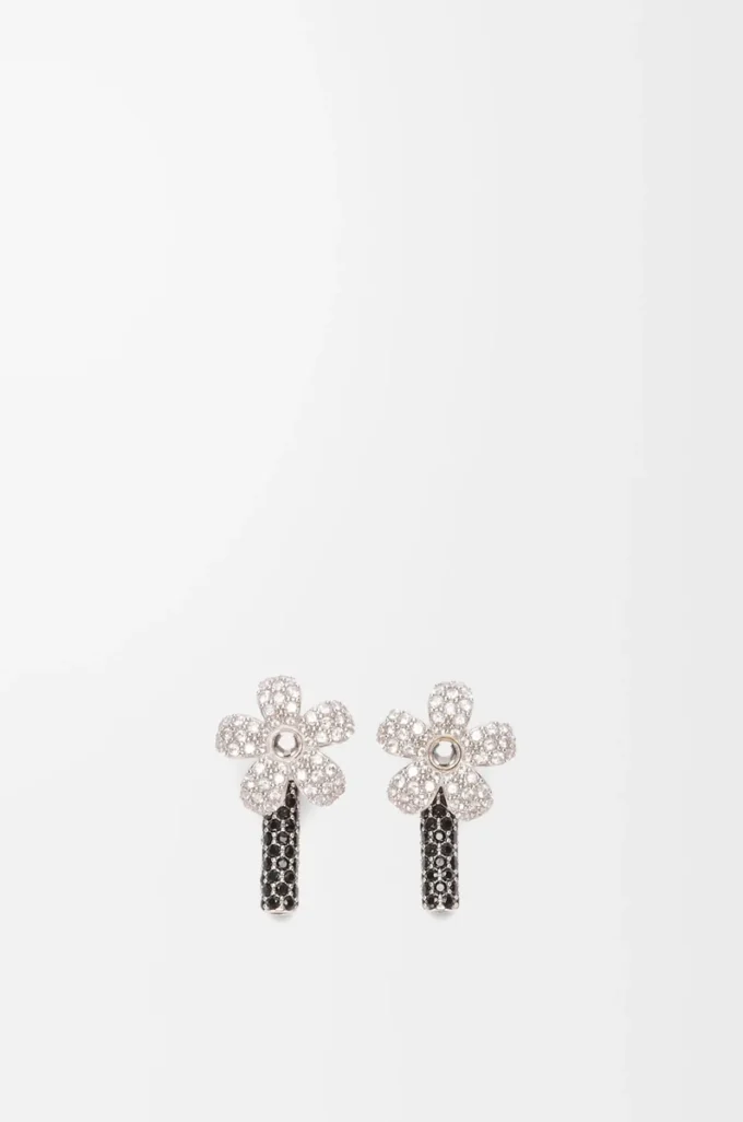 Flor earrings in sterling silver and crystals Silver/Transparent Flor earrings in sterling silver and crystals Silver/Transparent