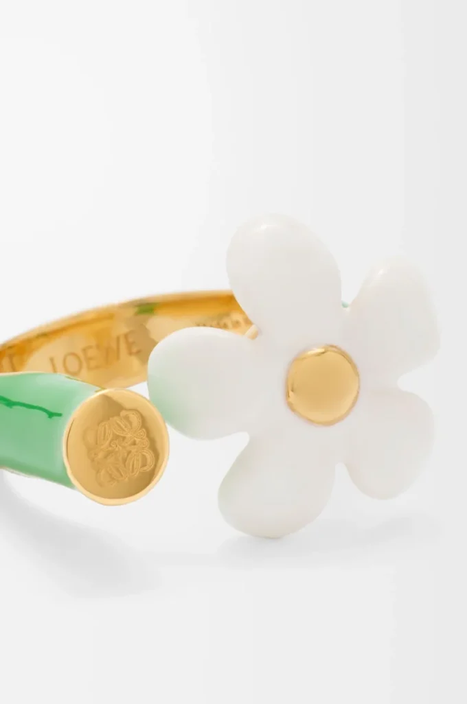 Flor ring in sterling silver and enamel Gold/White Flor ring in sterling silver and enamel Gold/White