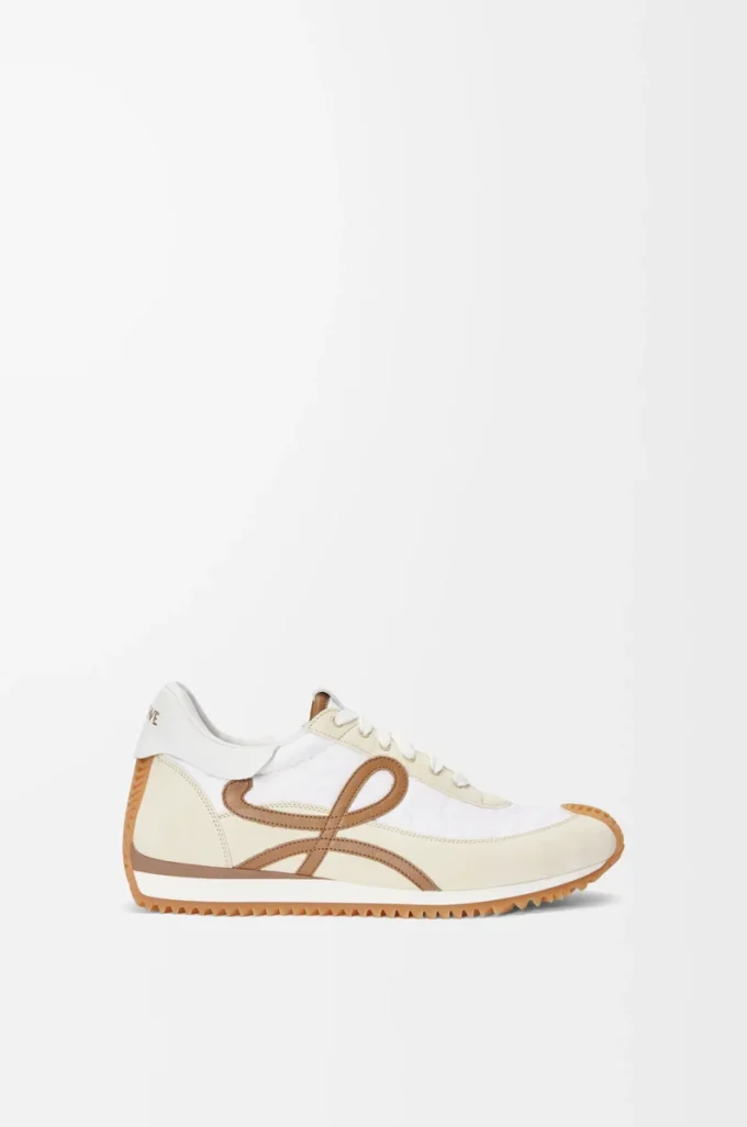 Flow Runner in nylon and suede Chocolate/Almost Optic