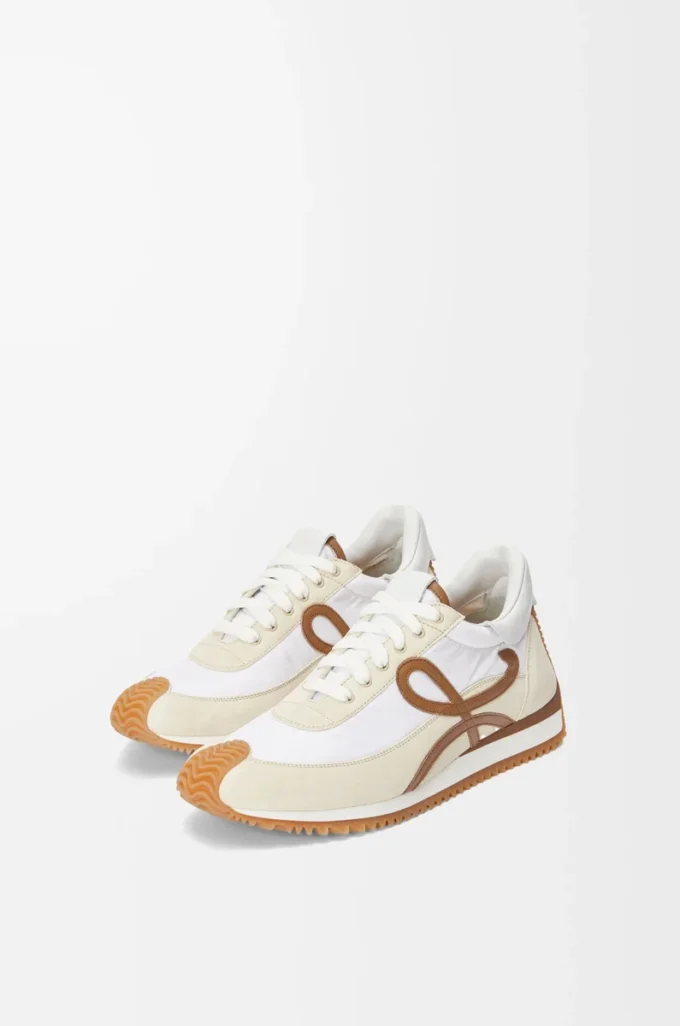 Flow Runner in nylon and suede Chocolate/Almost Optic