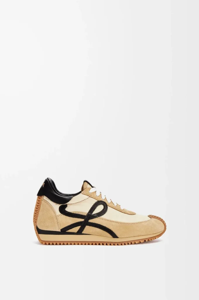 Flow Runner in nylon and suede Gold/Black Flow Runner in nylon and suede Gold/Black