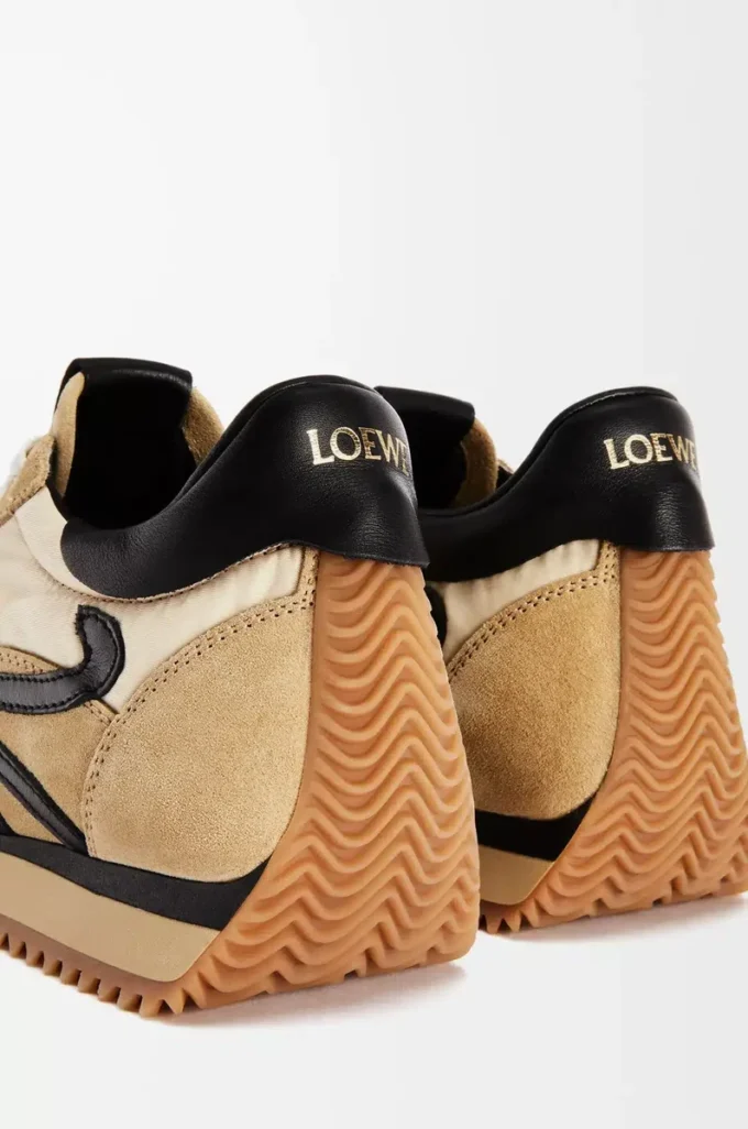 Flow Runner in nylon and suede Gold/Black Flow Runner in nylon and suede Gold/Black